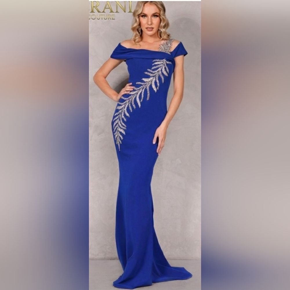 Terani Couture 2111m5289 Wrap Collar Beaded Gown Nwt Size 8 Royal Blue